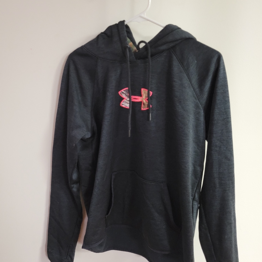Vintage Women's Pink Camo  Under Armor Hoddie (Medium)